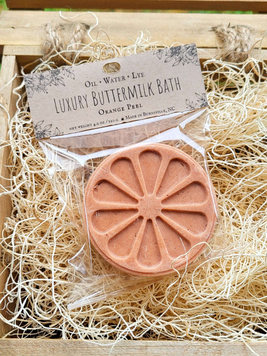 Orange Peel ⁕ Luxury Buttermilk Bath Bomb