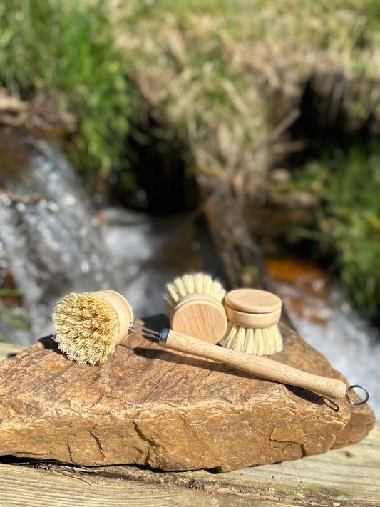 Bamboo Sisal Dish Brush