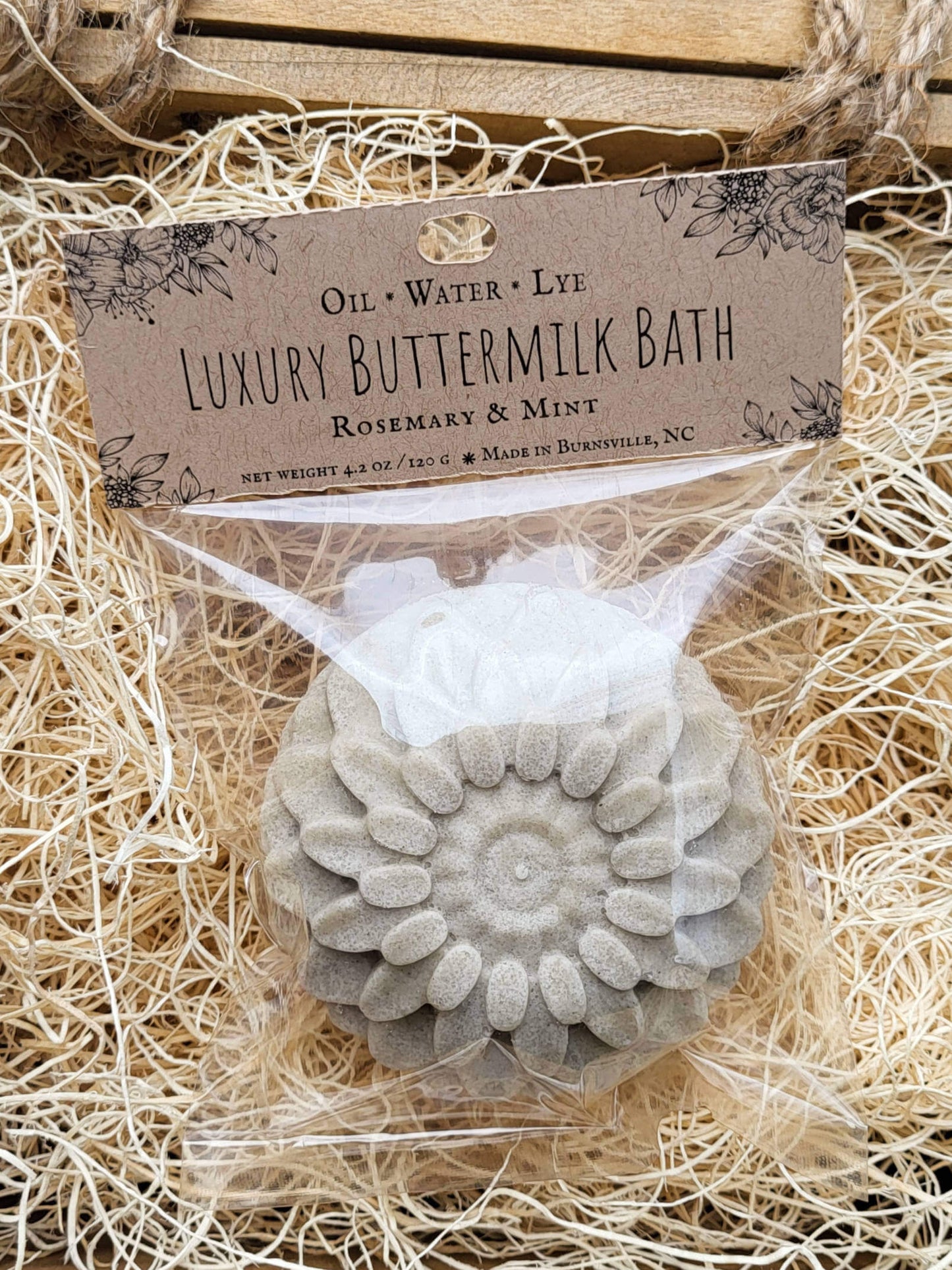Rosemary & Mint ⁕ Luxury Buttermilk Bath Bomb